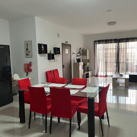 Claire'S Court Apartment Marsaxlokk Ngoại thất bức ảnh